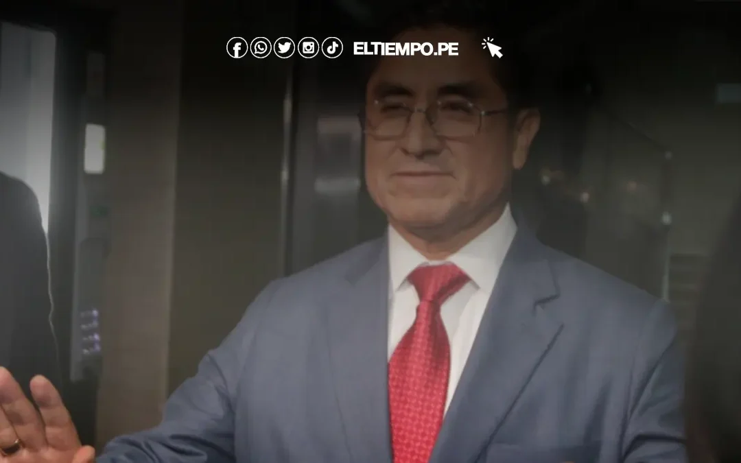 Fiscalía pide 18 meses de prisión preventiva contra César Hinostroza por caso «Cuellos Blancos»