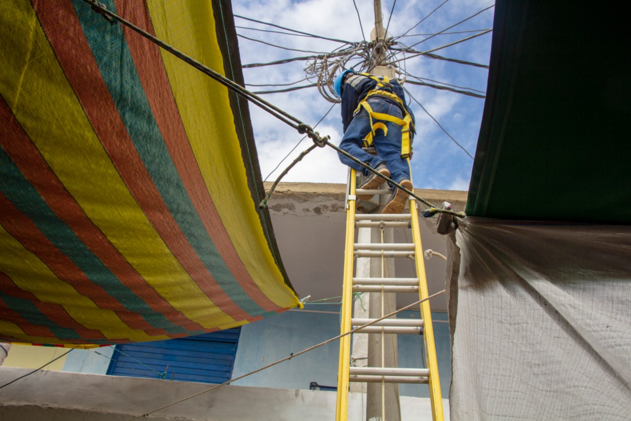 detectan-conexiones-clandestinas-en-mecrado-