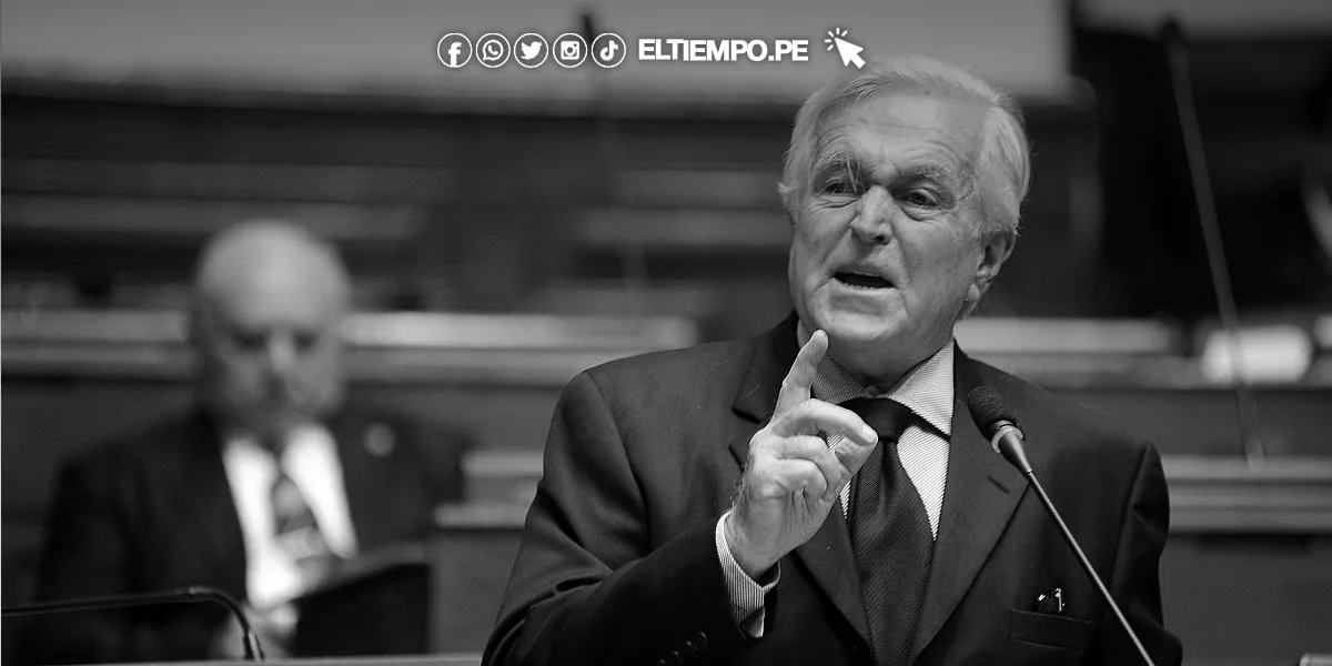¿Quién fue y de qué murió Javier Valle Riestra?