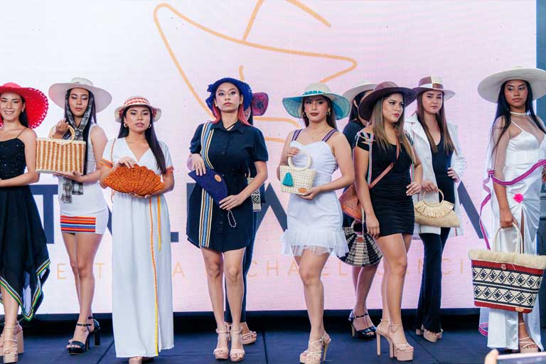 tejedoras paja toquilla,piura,catacaos