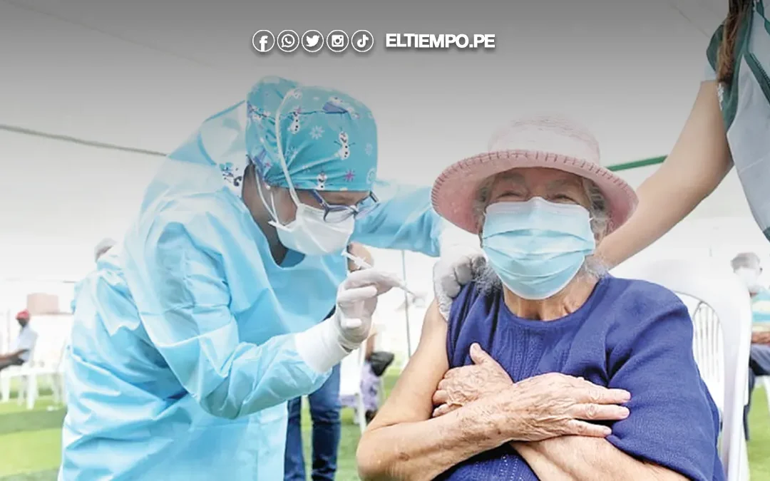 Más adultos mayores con neumonía en hospitales de Piura por falta de vacunación