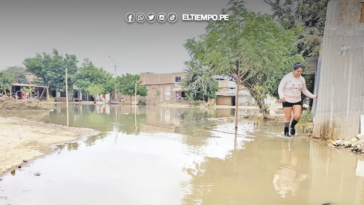 colapso de aguas servidas en Piura