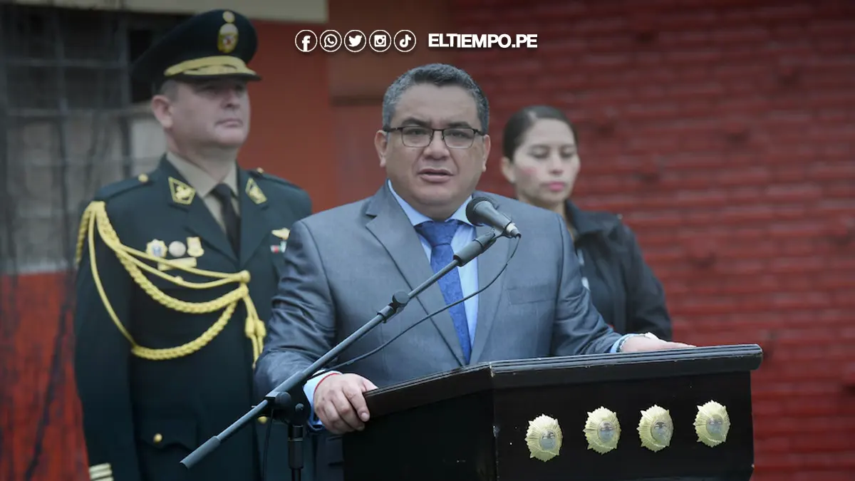 Juan José Santiváñez