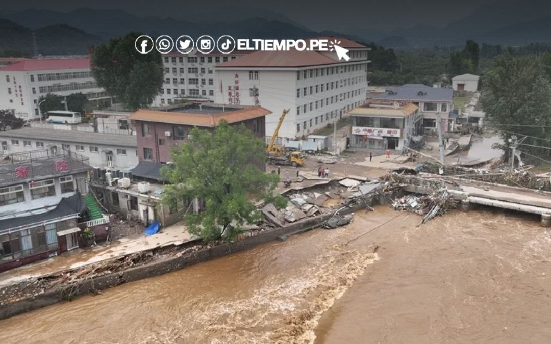 China: Lluvias torrenciales dejan al menos 30 muertos en Pekín