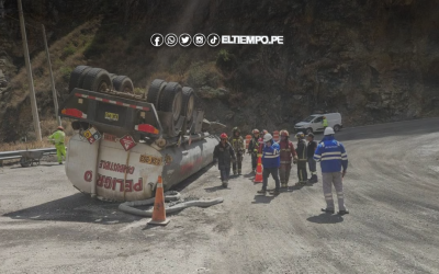 Río Rímac contaminado por derrame de 4 mil galones de petróleo: Camión cisterna no podía transportar combustibles