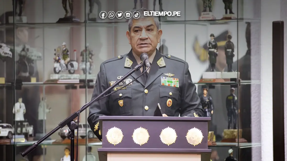 Comandante Víctor Zanabria niega hackeo a la Dirección de Inteligencia pese a confirmación oficial de la PNP Comandante Víctor Zanabria niega hackeo a la Dirección de Inteligencia pese a confirmación oficial de la PNP