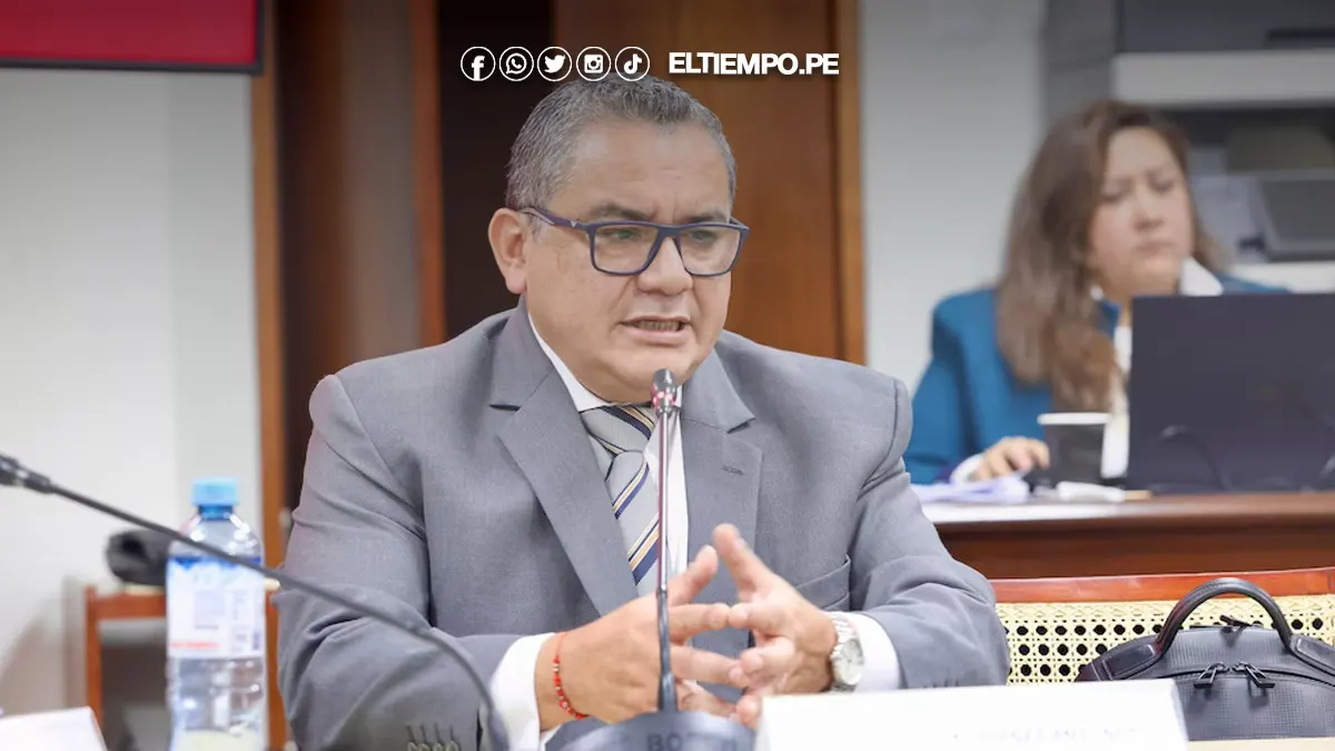 Juan José Santiváñez 1