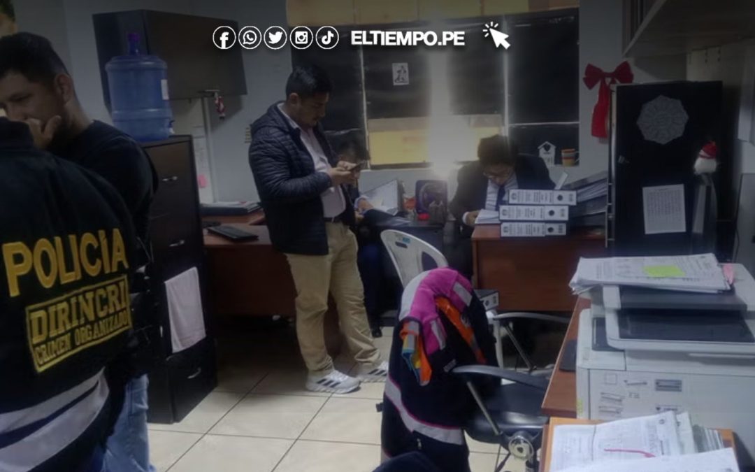 PNP arresta a siete trabajadores de la ATU involucrados en presunta banda dedicada al cobro de cupos