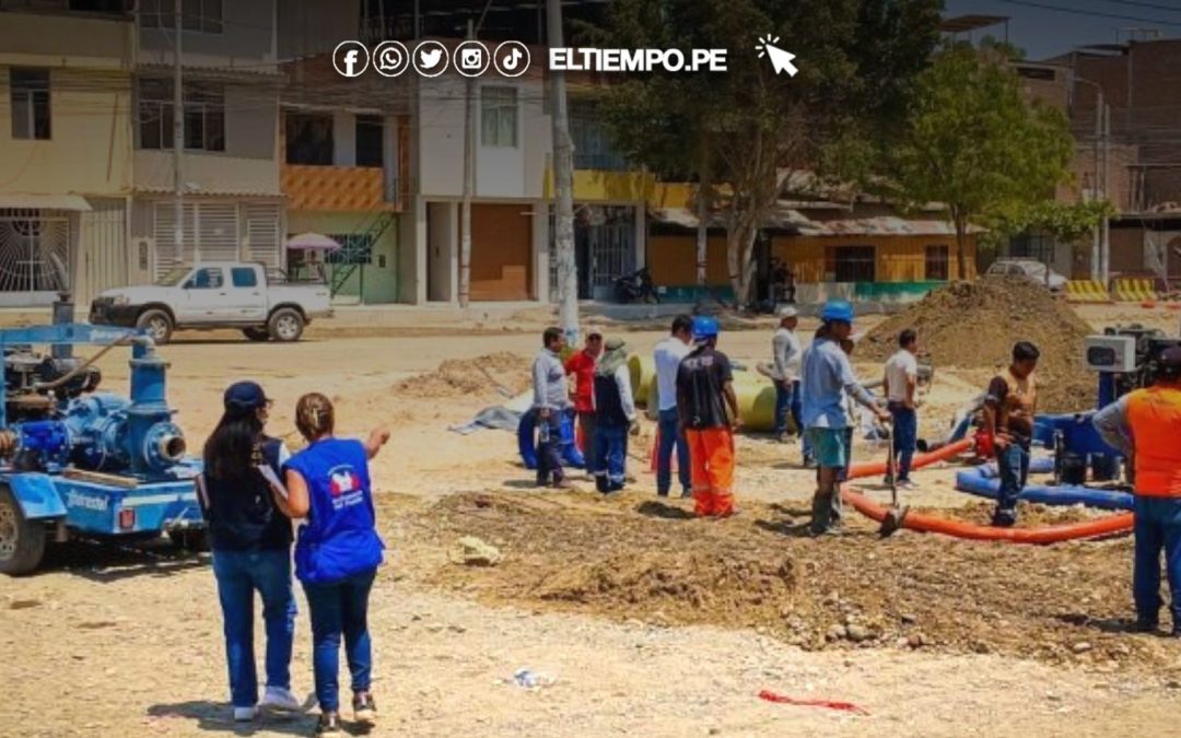 Piura: Supervisan trabajos de EPS Grau tras colapso de tubería de desagüe en Don Bosco